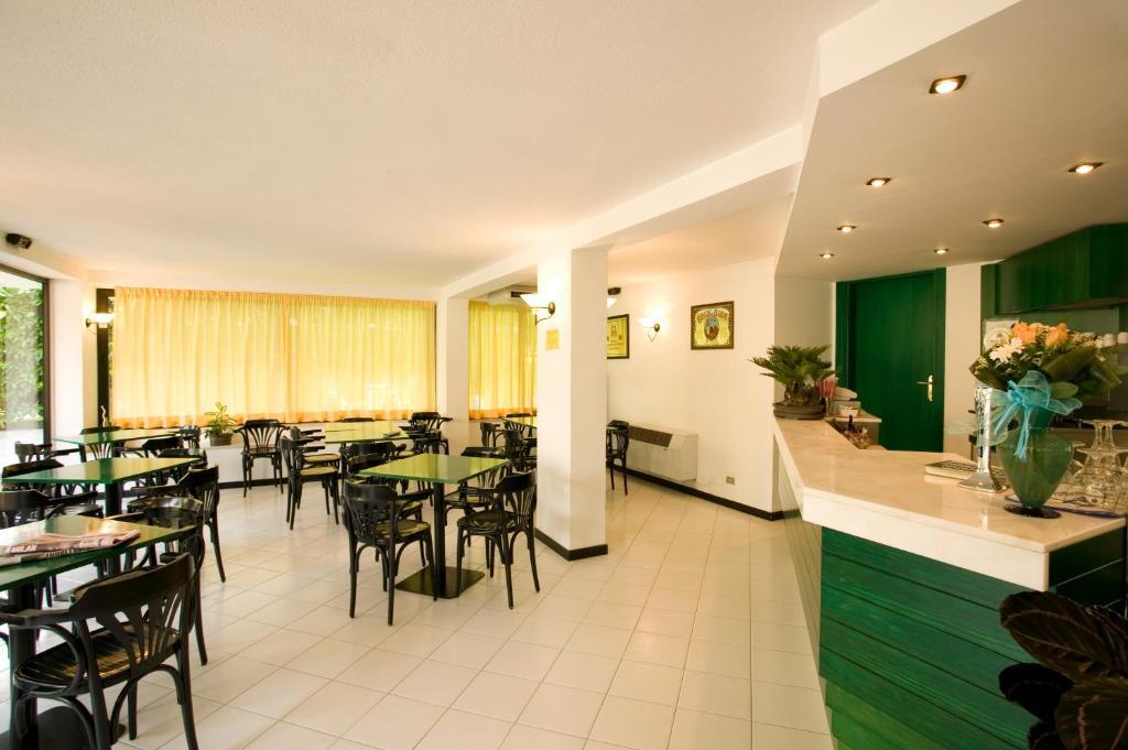 Hotel Costaverde Cesenatico Extérieur photo