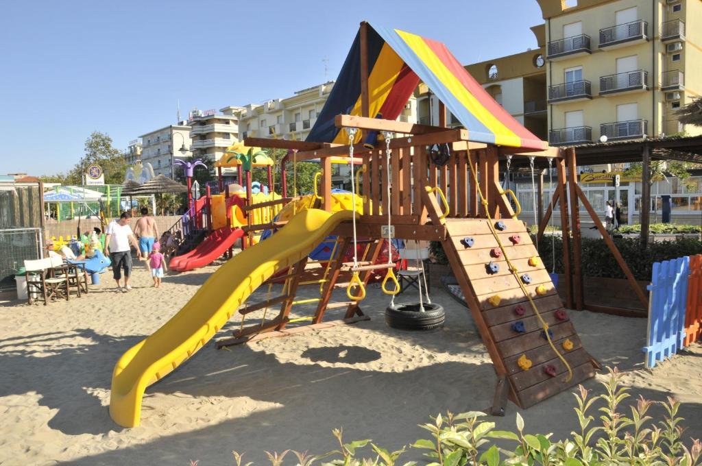 Hotel Costaverde Cesenatico Extérieur photo