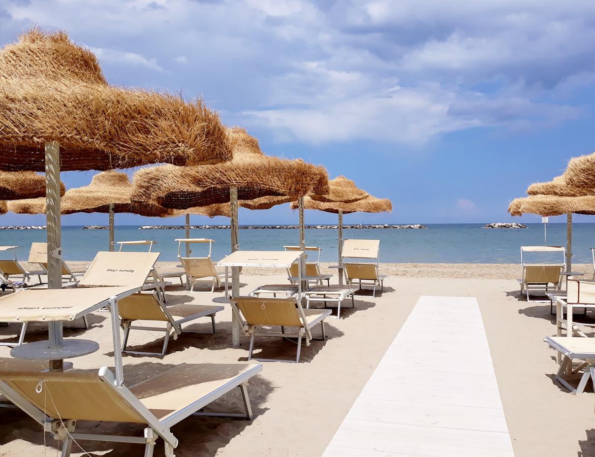 Hotel Costaverde Cesenatico Extérieur photo